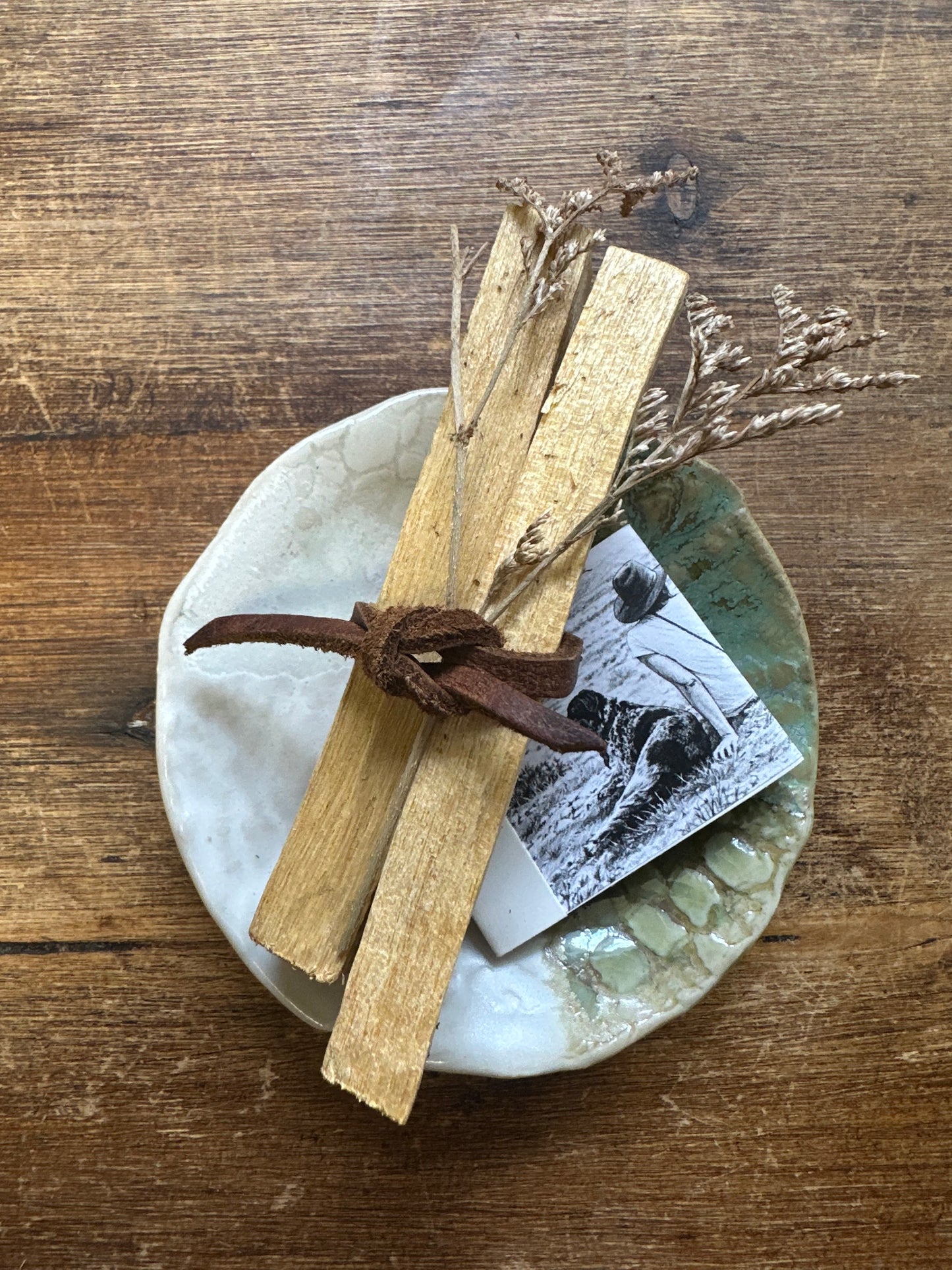 Wylie Mutt Palo Santo incense dish