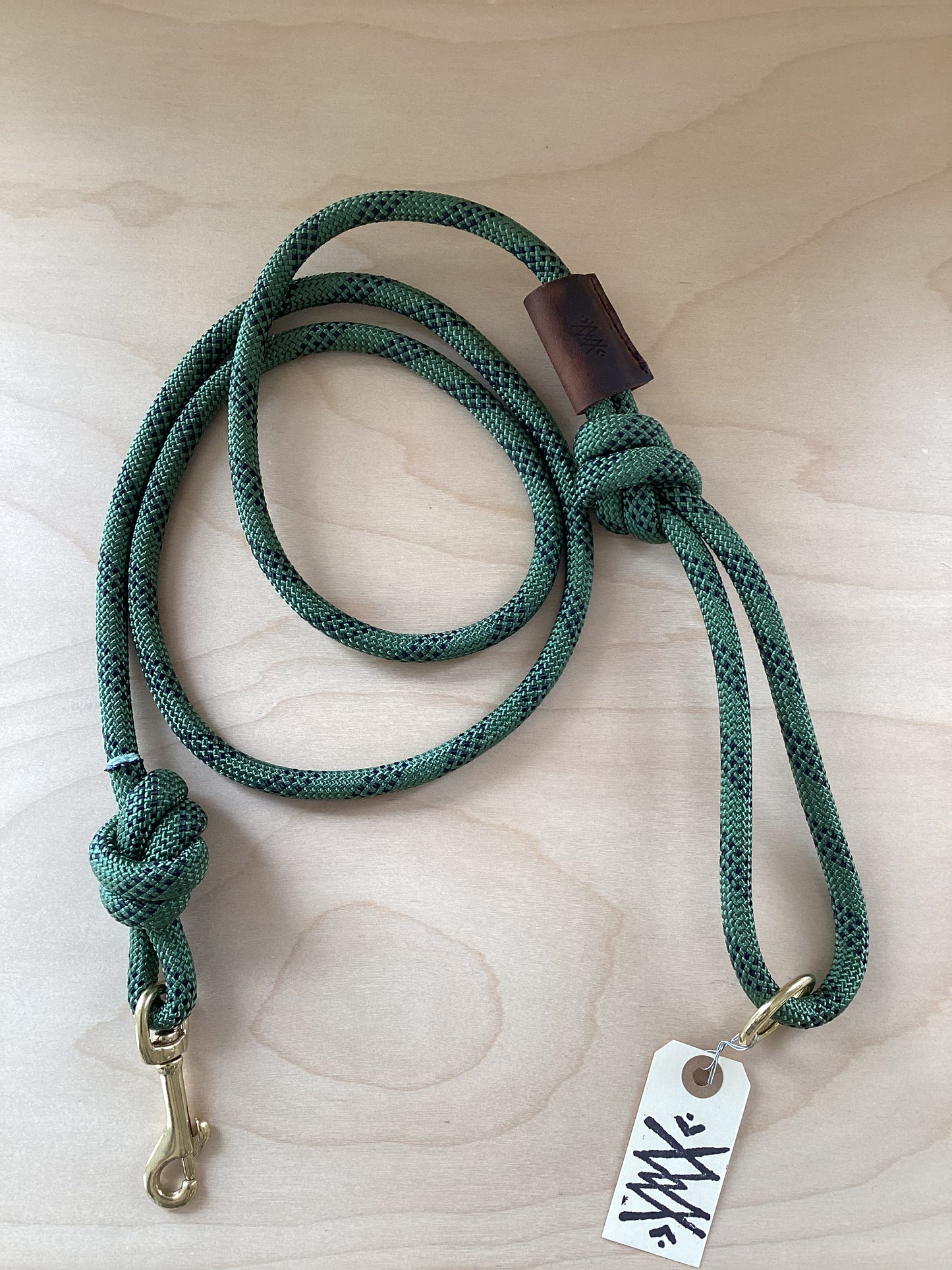 Wylie Mutt green rope leash